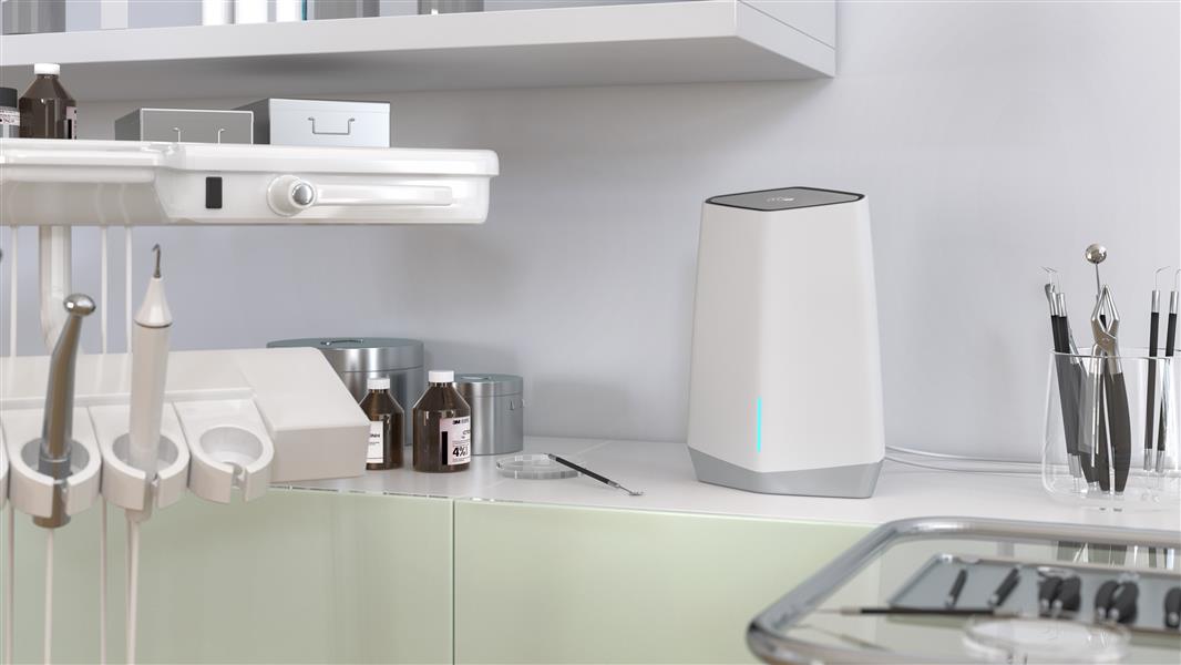 Netgear Orbi Pro draadloze router Tri-band (2.4 GHz / 5 GHz / 5 GHz) Gigabit Ethernet Wit